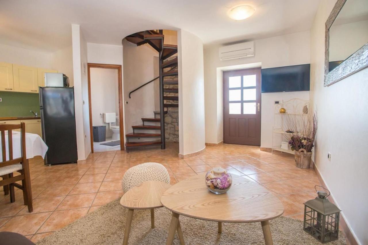 Apartment Nini Пореч Экстерьер фото