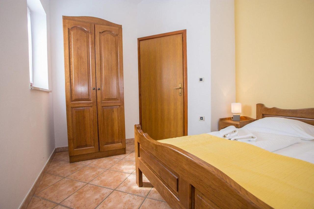 Apartment Nini Пореч Экстерьер фото